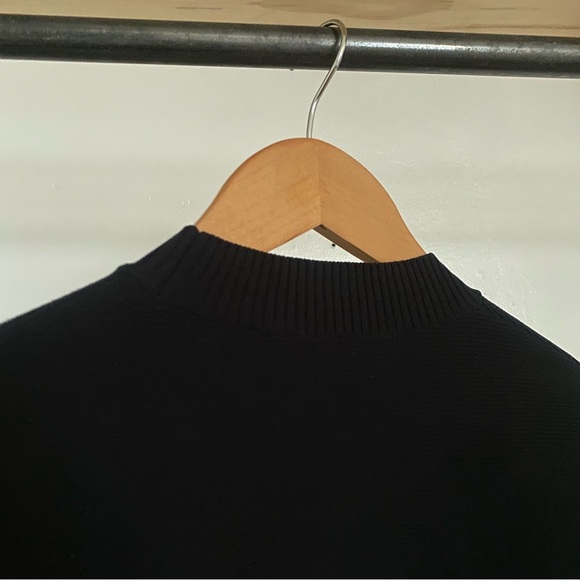 Lululemon All Around Crew Sweater - Picture 4 of 6